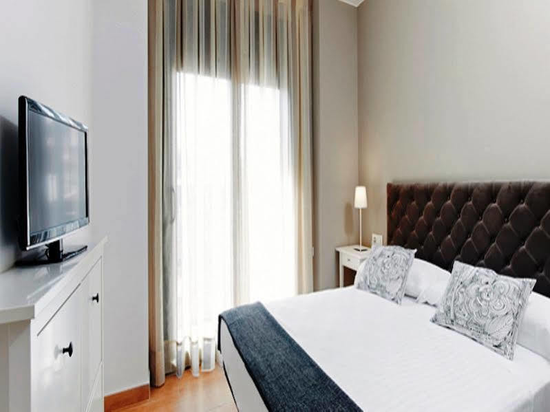 Barcelona Apartment Gran De Gracia Luaran gambar